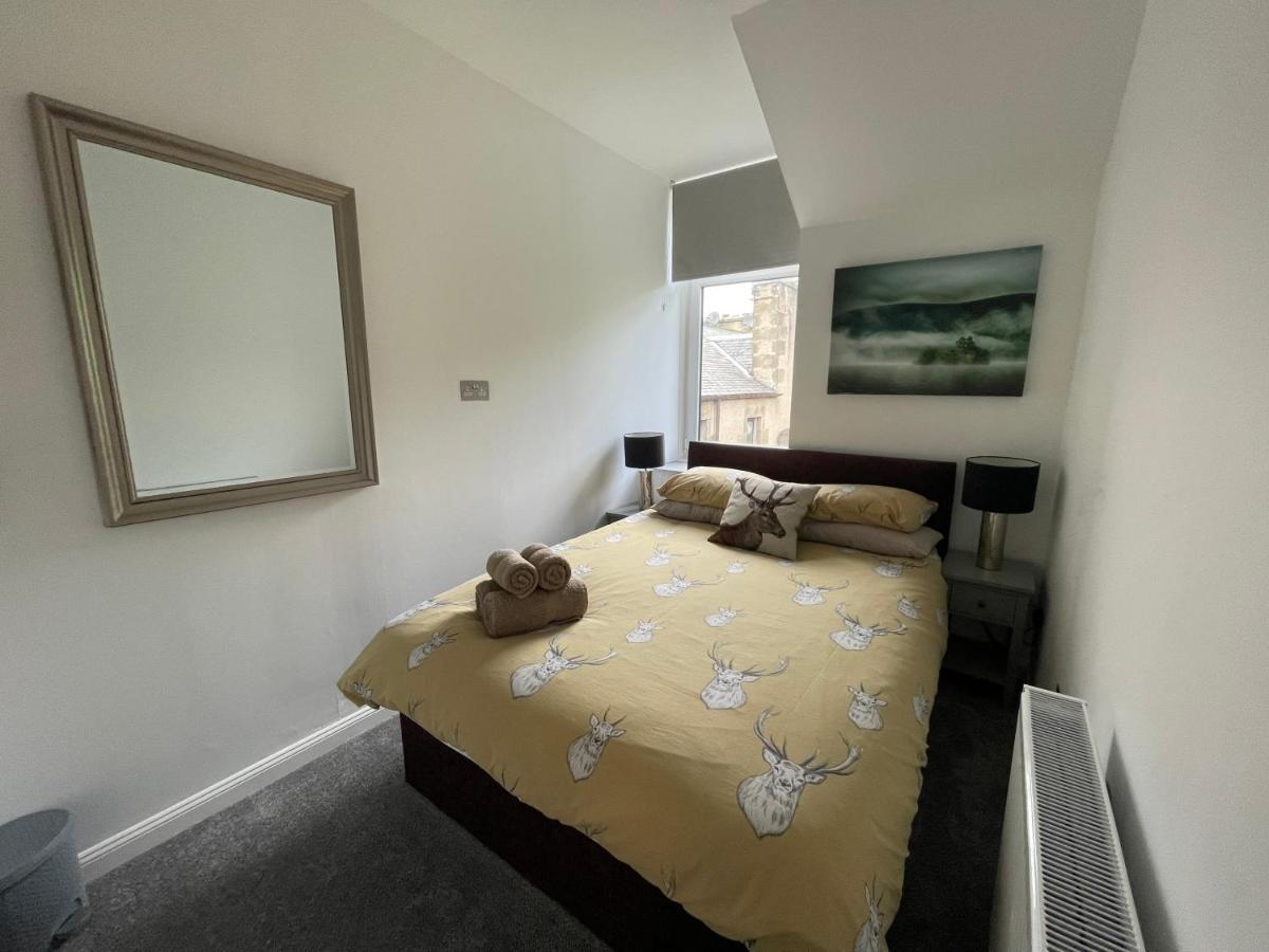 Crown Aros Beag, Ultra City Central 2 Bedroom Apartment With Free Parking Onsite Ίνβερνες Εξωτερικό φωτογραφία